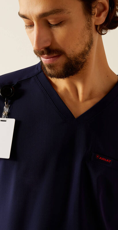 Derham 6 Pocket Scrub Top 01